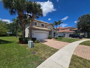 Building Photo - 9310 Silver Glen Way