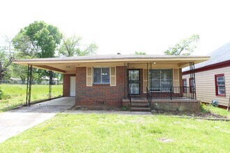 Building Photo - 2307 17th St Ensley