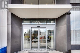 Building Photo - 2020 Bathurst St