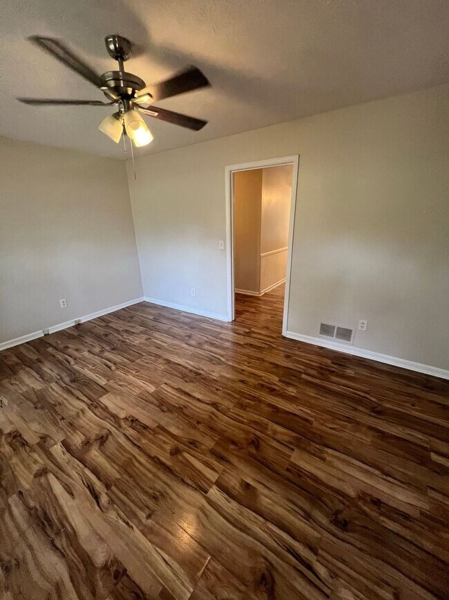 Foto del edificio - 3163 Dove Ct