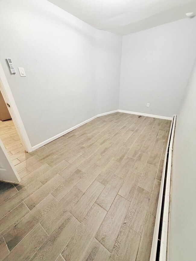 Foto del edificio - 1456 44th St