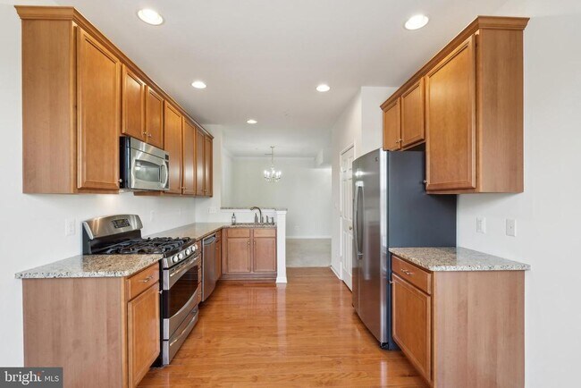 Building Photo - 20365 Belmont Park Terrace