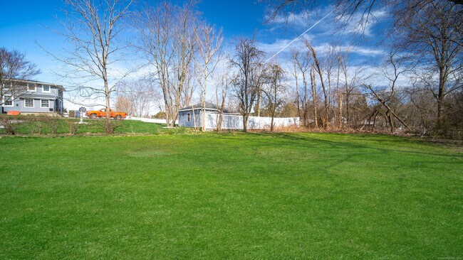 Foto del edificio - 493 Worthington Ridge