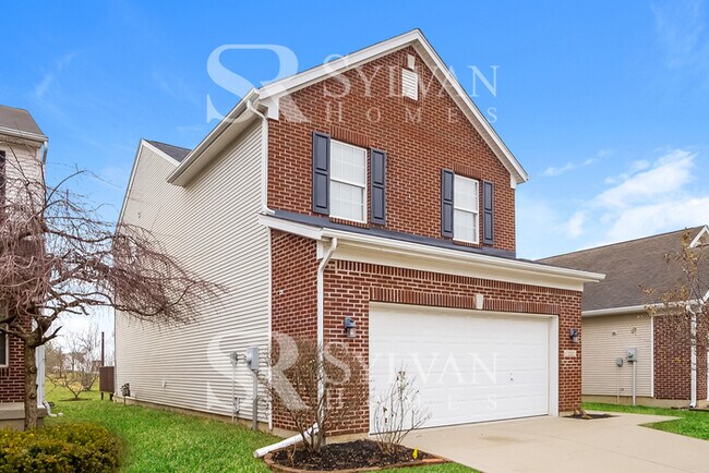 Building Photo - This stunning home is waiting for you!