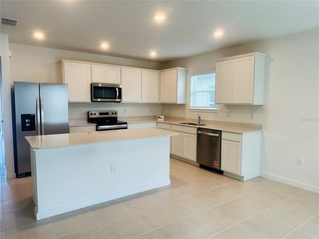 Building Photo - 3744 Benham Rise Rd