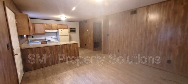 Foto del edificio - 1716 Green Oaks Dr SE