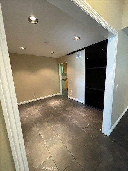 Foto del edificio - 7566 E Woodsboro Ave