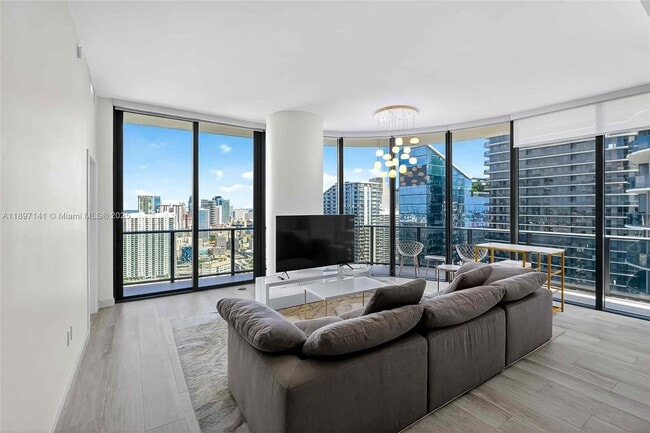 Foto del edificio - 55 SW 9th St