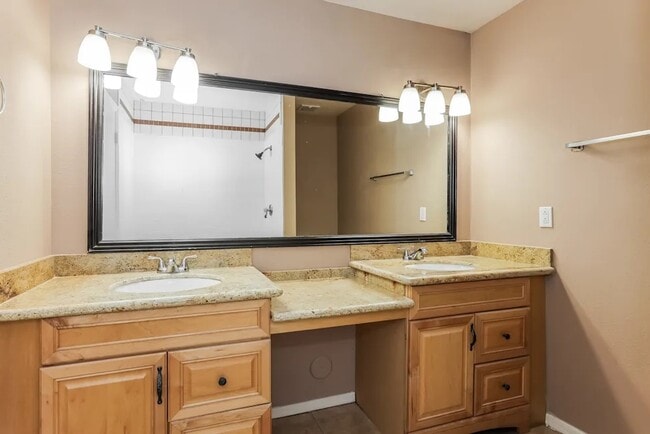 Foto del edificio - 8521 N 54th Dr