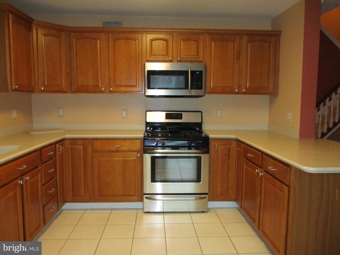Foto principal - 80 HEARTHSTONE Ln