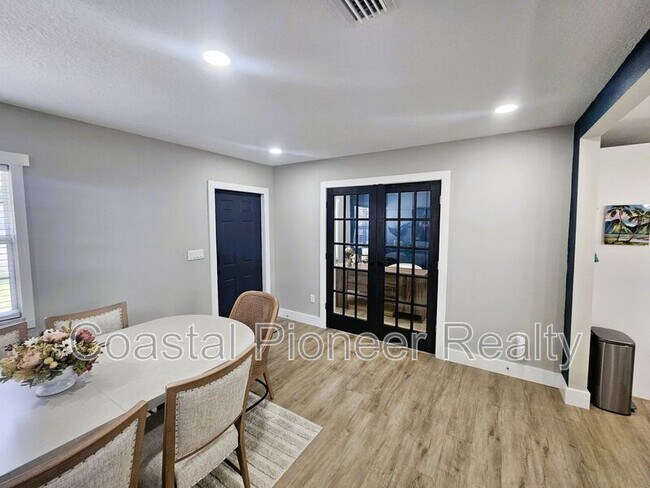 Photo - 8711 N Wick Pl House