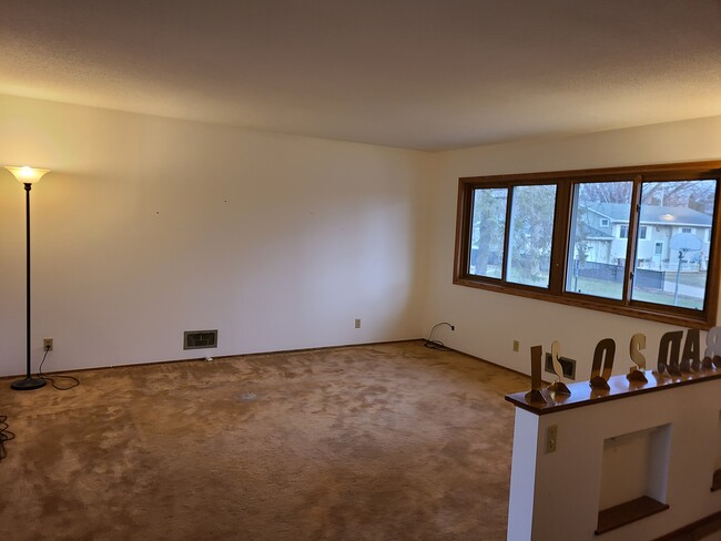 Building Photo - 3937 Pumice Ct