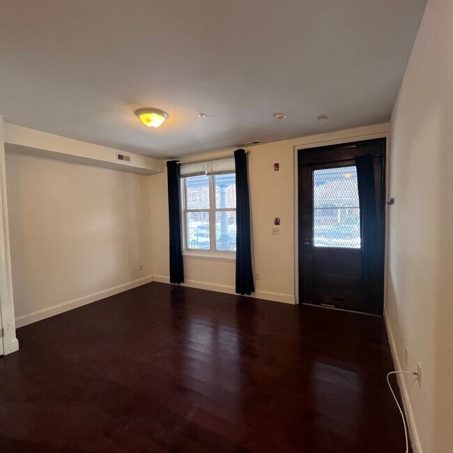 Foto del edificio - 4618 Locust St