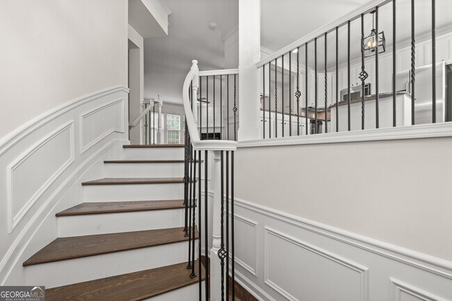 Building Photo - 4637 Wehunt Commons Dr