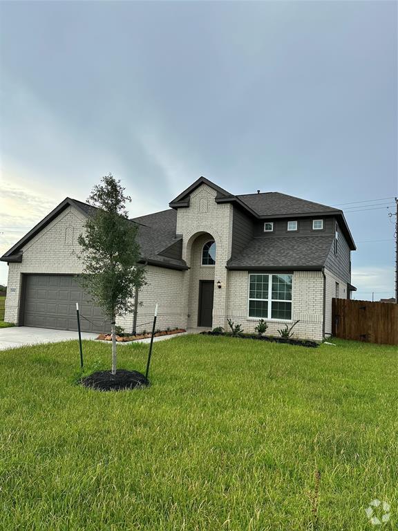 Building Photo - 652 Woodhaven Lks Dr