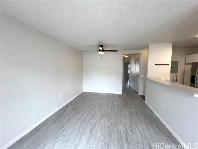 Building Photo - 95-1055-1055 Kaapeha St