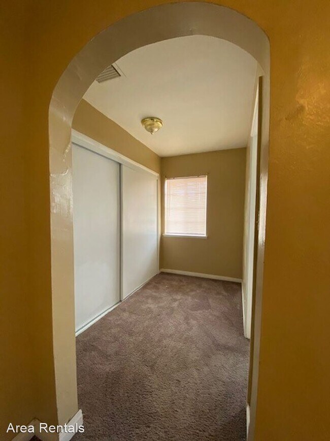 Building Photo - 4 br, 2 bath House - 728 MT. VERNON AVENUE