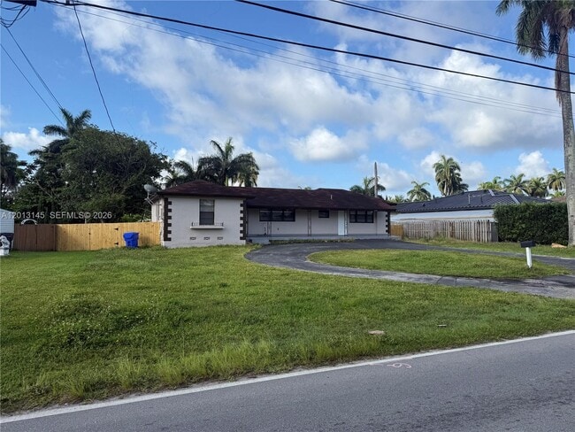 Building Photo - 2830 Johnson St