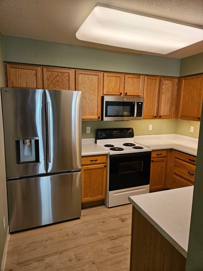 Building Photo - 6627 Antigua Dr