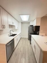 Building Photo - 209 Woodland Pkwy