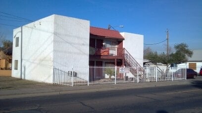 Primary Photo - 1001 N 9th St