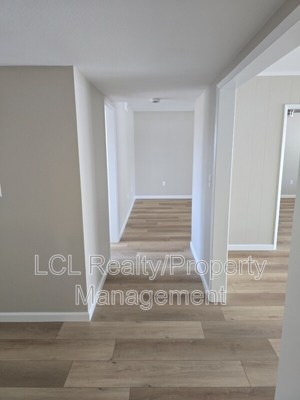 Foto del edificio - 25880 Musselburgh Dr