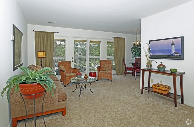 Living Room - Rolling Hills