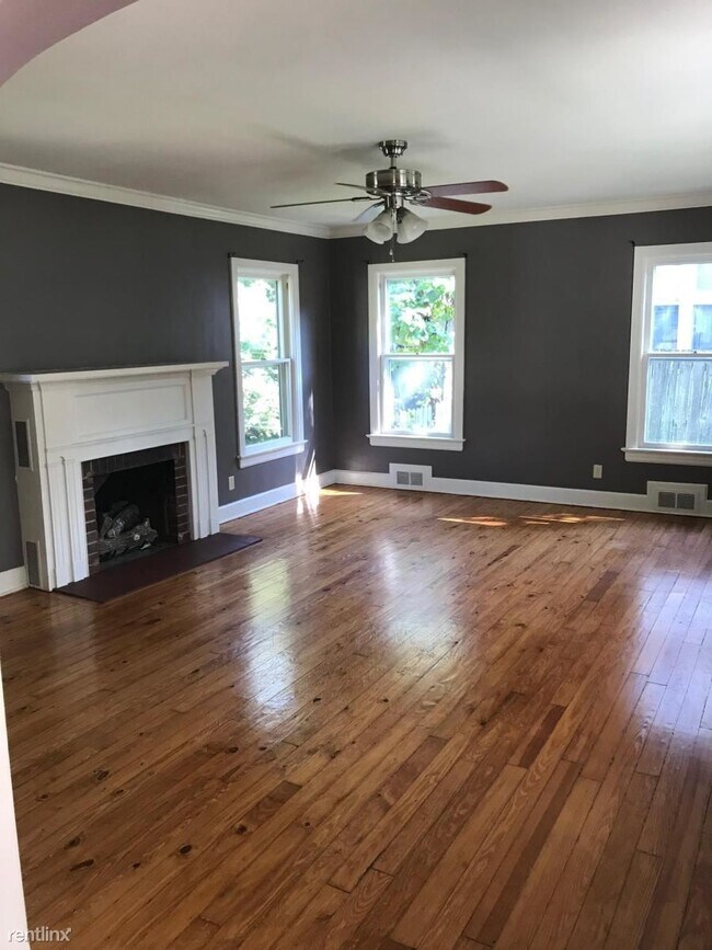 Foto del edificio - 3 br, 2 bath House - 920 S Fremont Ave