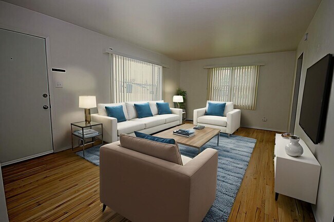 Foto del edificio - Well cared for East End Duplex