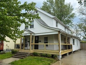 Building Photo - 416 2nd St
