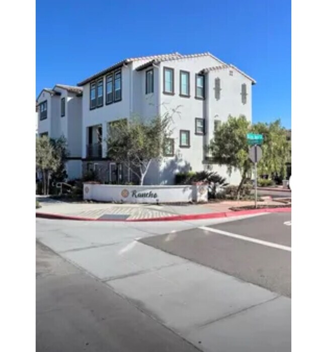 Building Photo - 4201 Mission Ranch Way
