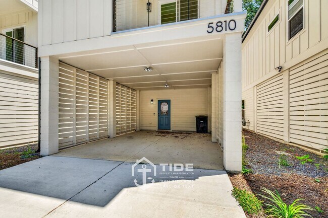 Foto del edificio - Modern Living Minutes from Park Circle