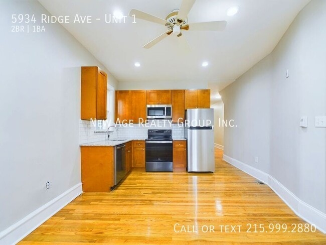 Building Photo - 5934 Ridge Ave