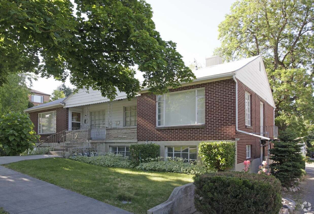 Building Photo - 932 E 600 S