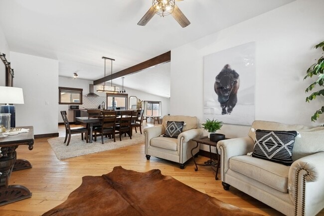 Building Photo - Beautiful Air Home Whitefish