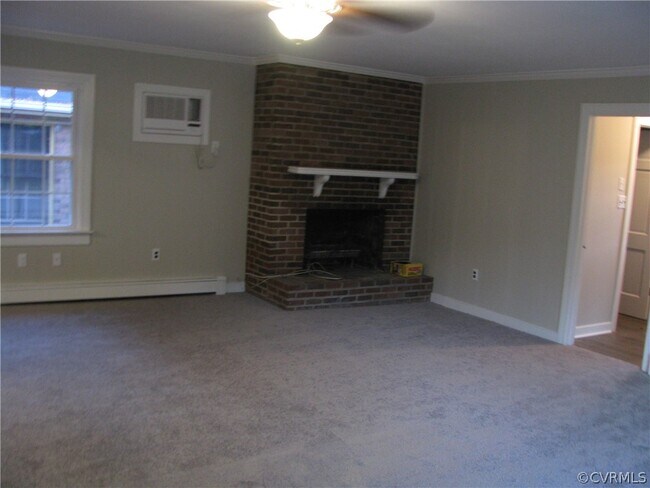 Foto del edificio - 4001 Hermitage Rd