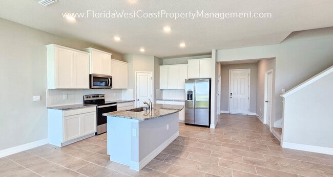 Building Photo - OUTSTANDING NEW BUILD 4 BEDROOM/3 BATH CAR...