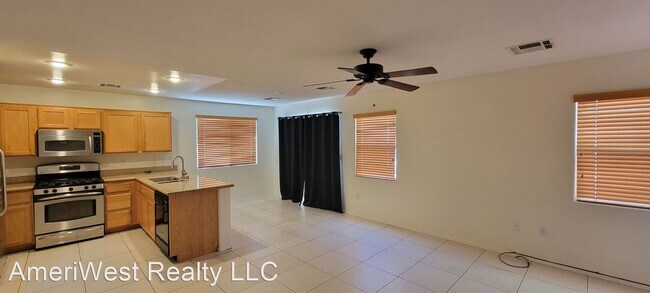 Foto del edificio - 3 br, 2.5 bath House - 9967 Carrizo Springs