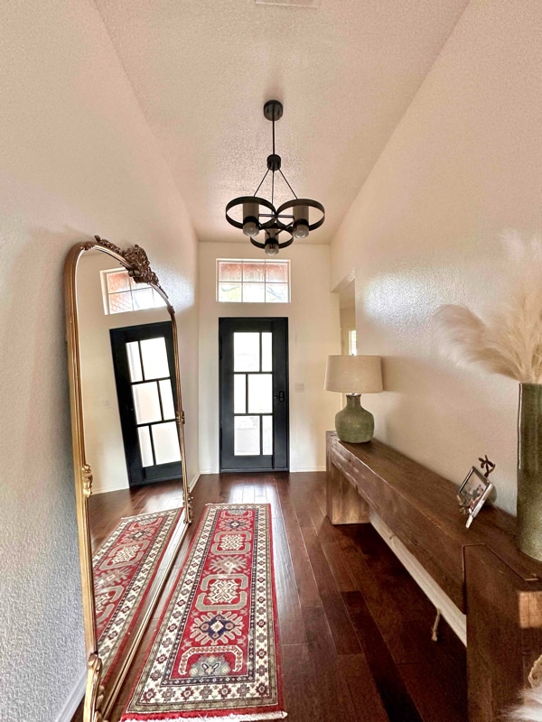 Foto del edificio - 1865 Meyerwood Ln N