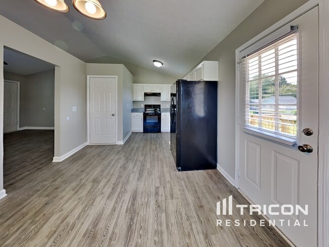Building Photo - 89 Pin Oak Ct
