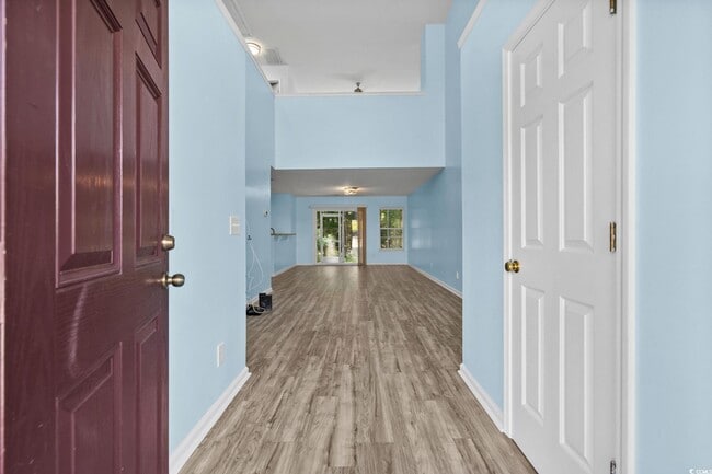 Building Photo - 1096 Harvester Cir