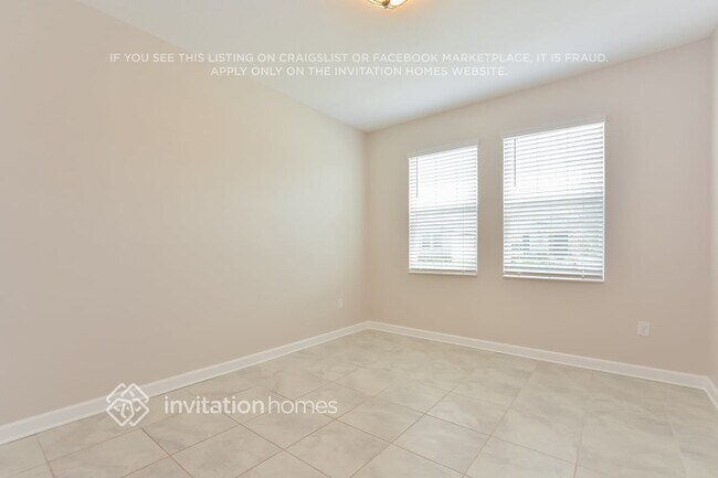 Building Photo - 4315 Seven Canyons Dr