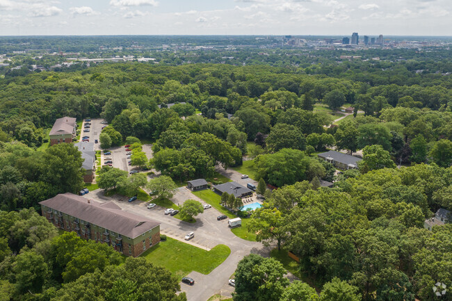 Building Photo - Richmond Hills Apartments