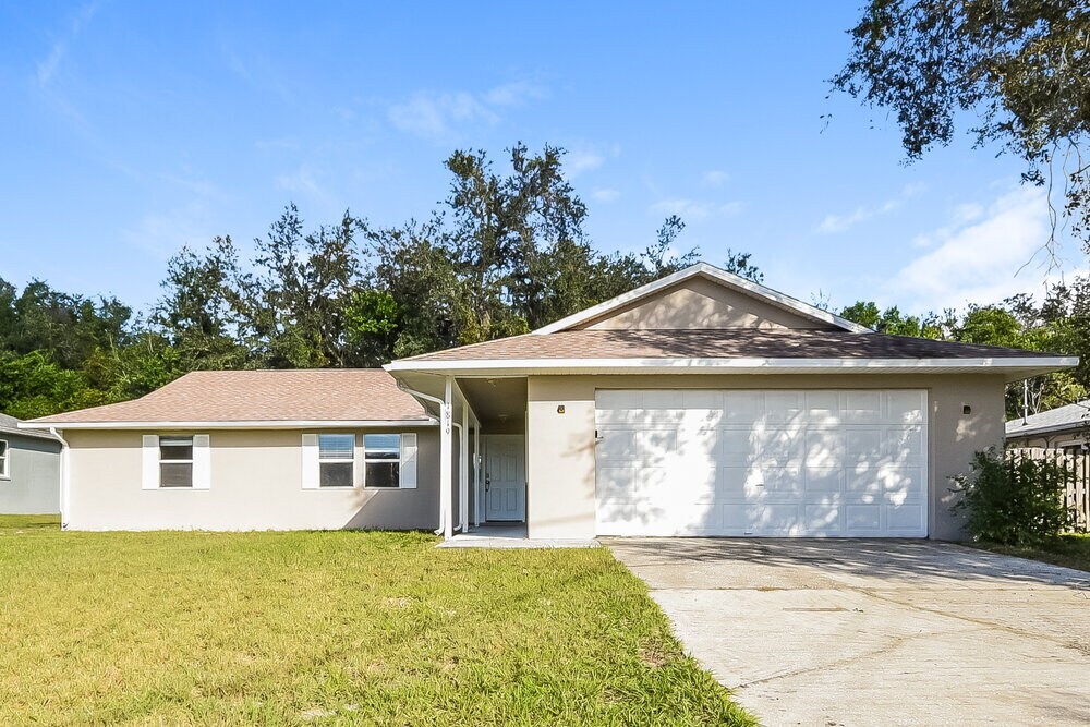 Primary Photo - 1819 E Glancy Dr