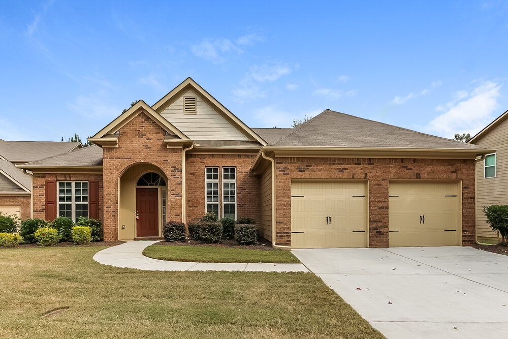 Primary Photo - 176 Inverness Ave