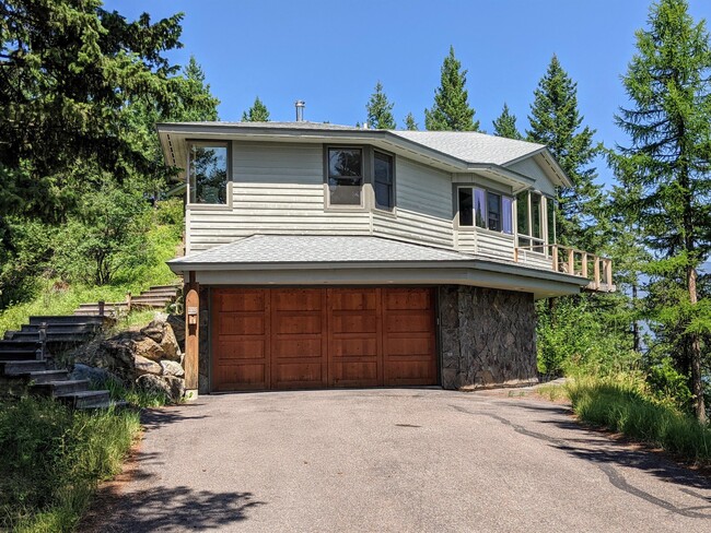 Building Photo - 111 Sunrise Dr