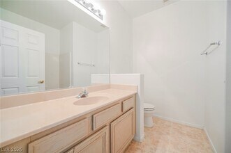 Building Photo - 7107 S Durango Dr