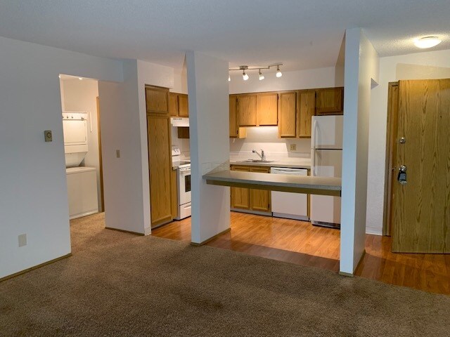 Foto principal - 11044 SW Greenburg Rd