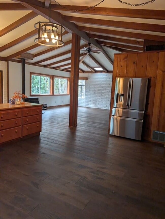 Foto del edificio - 3BD/2BA Home in Meadow Vista