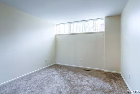 Foto del edificio - 1525 Amherst Manor Dr